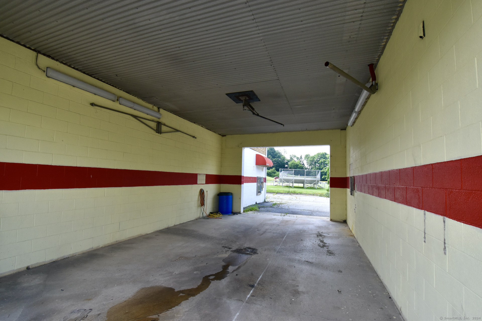 49 South Main Street Brooklyn CT 06234