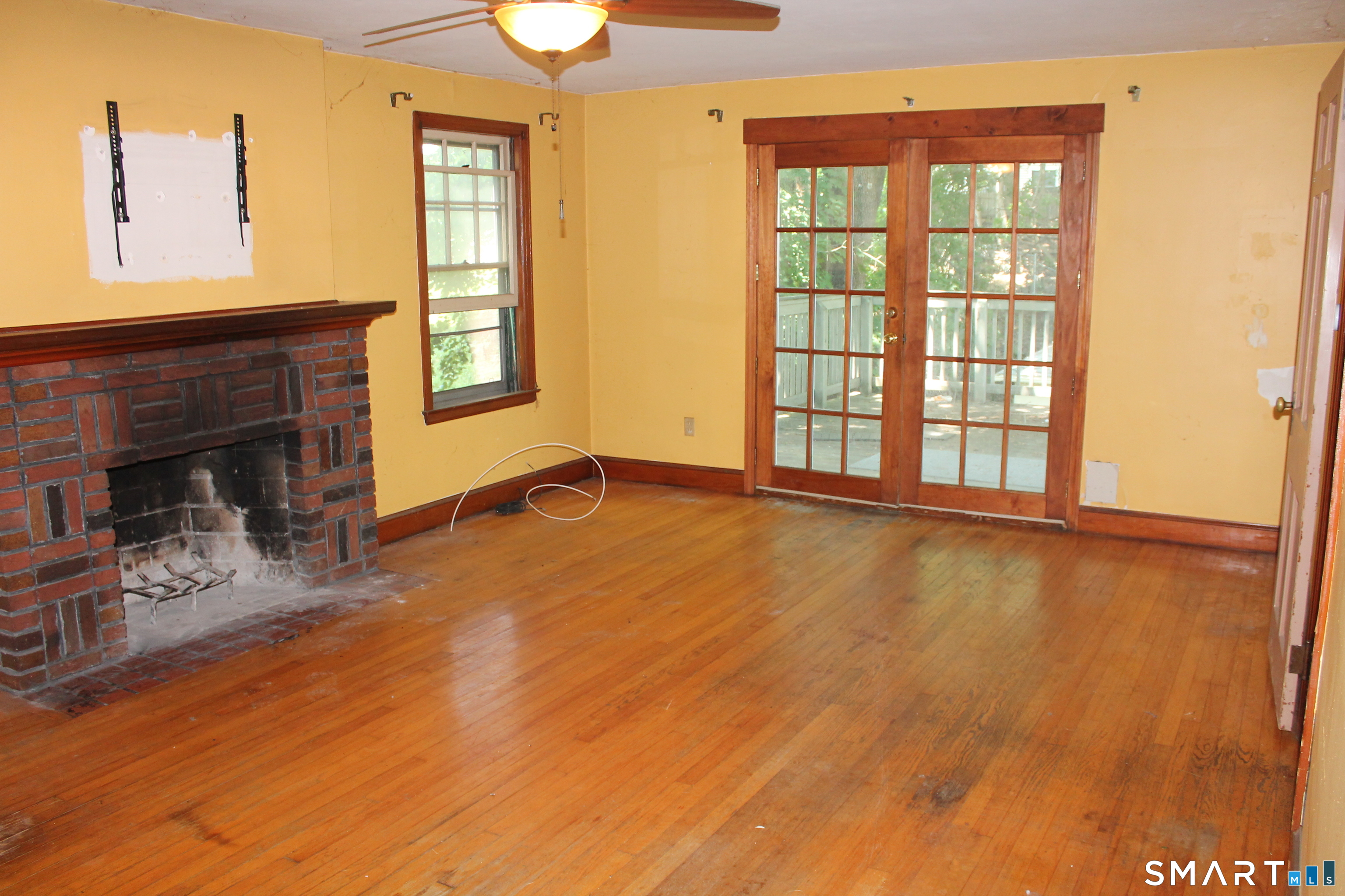 26 Edgewood Street Meriden CT 06451