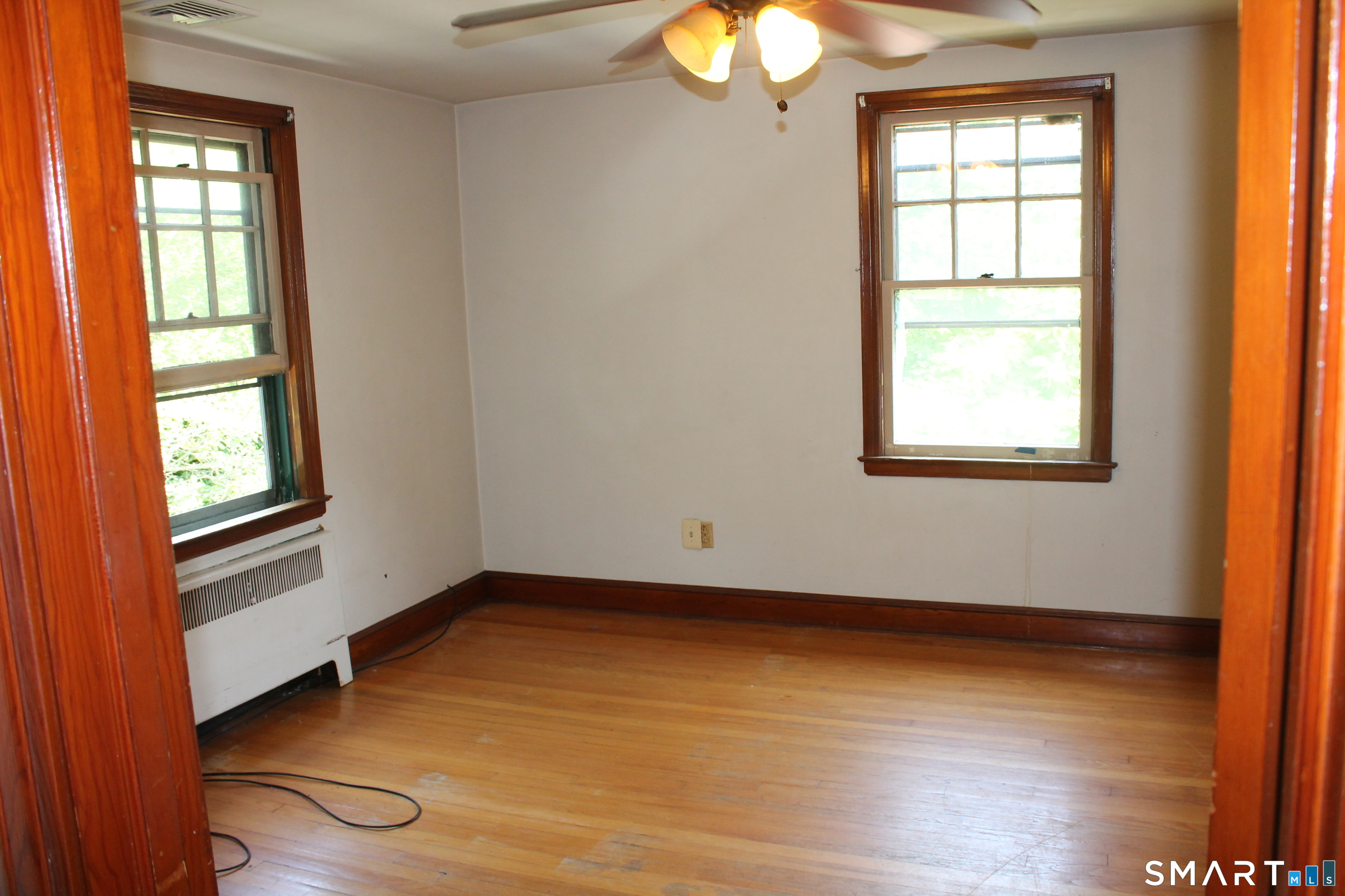 26 Edgewood Street Meriden CT 06451