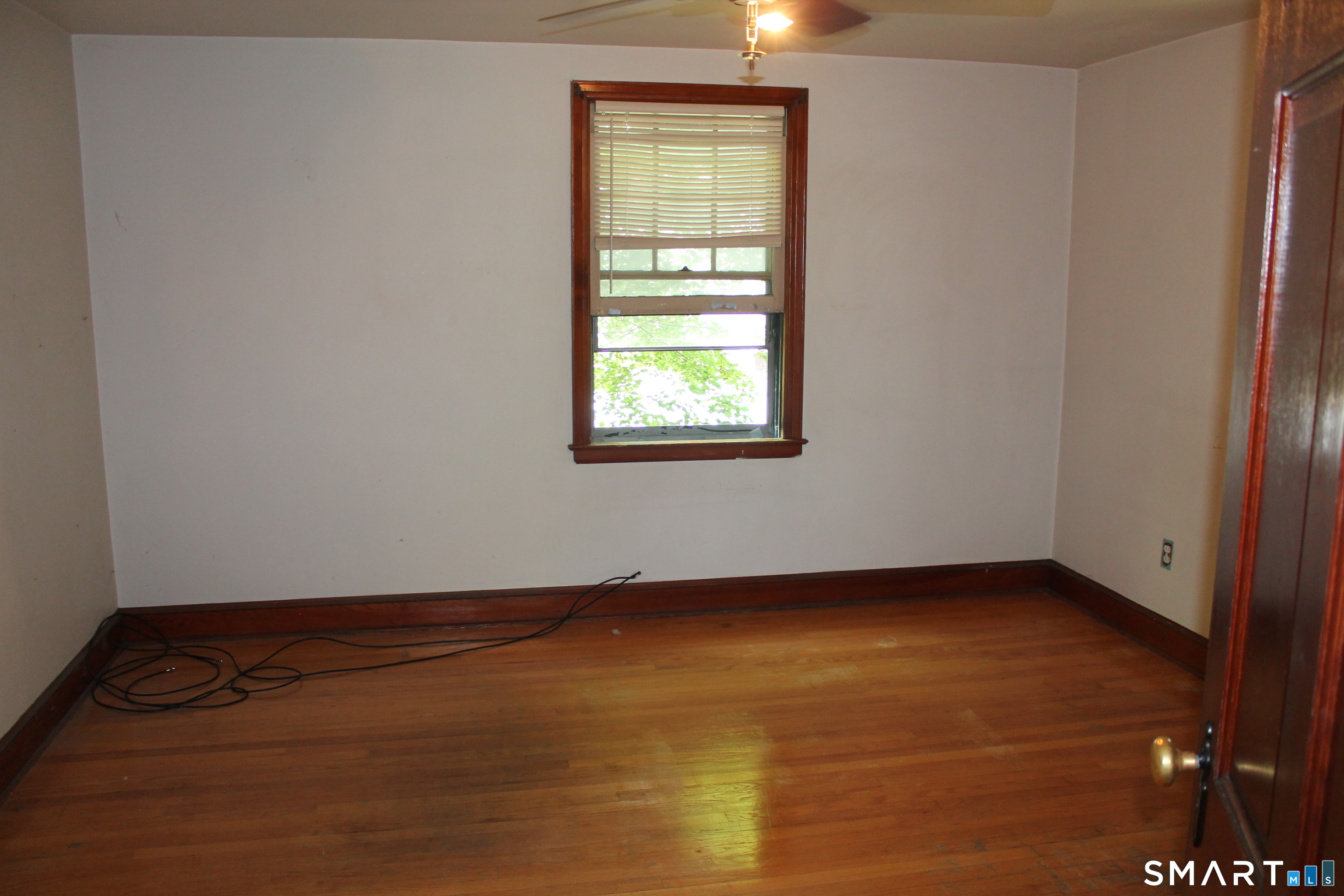 26 Edgewood Street Meriden CT 06451