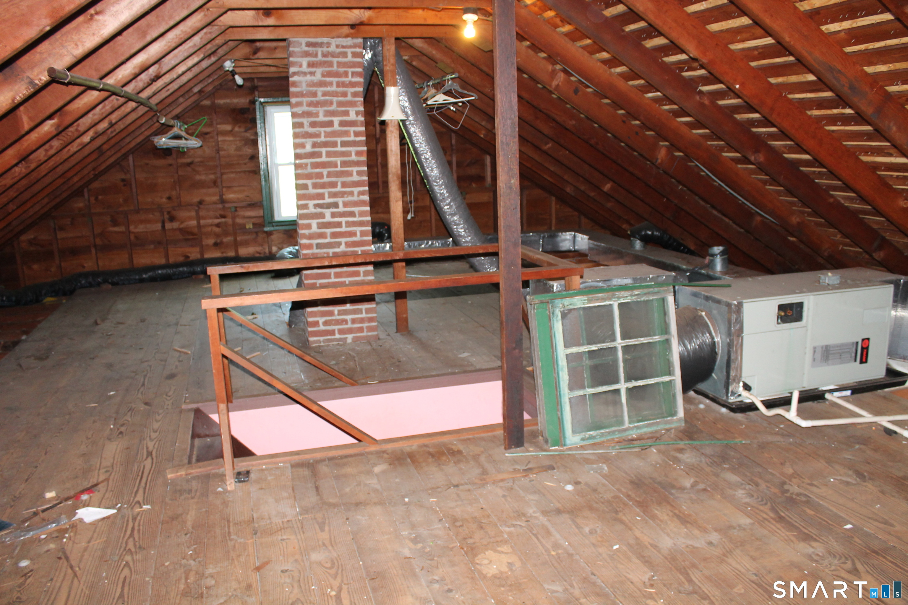 26 Edgewood Street Meriden CT 06451