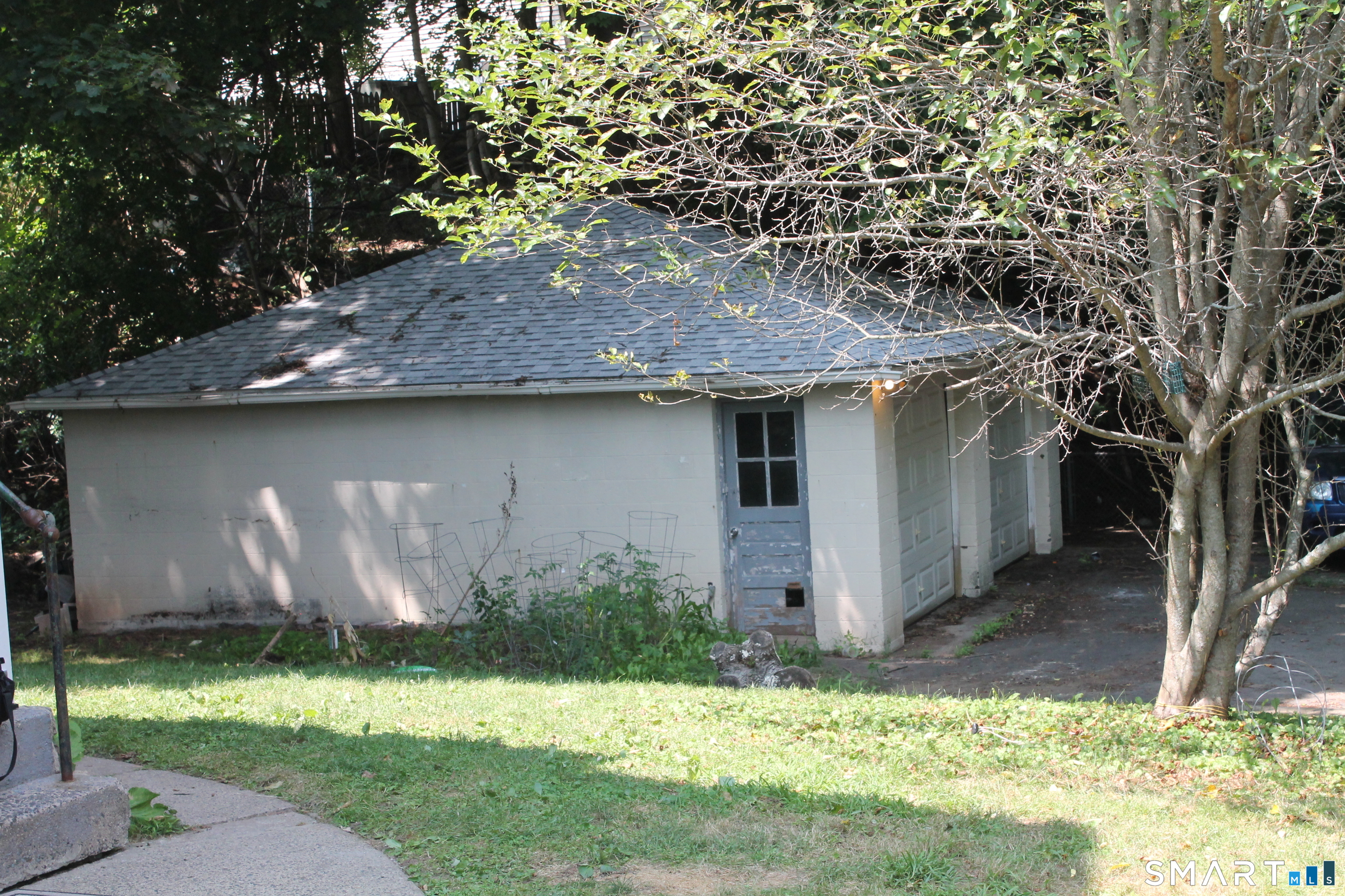26 Edgewood Street Meriden CT 06451