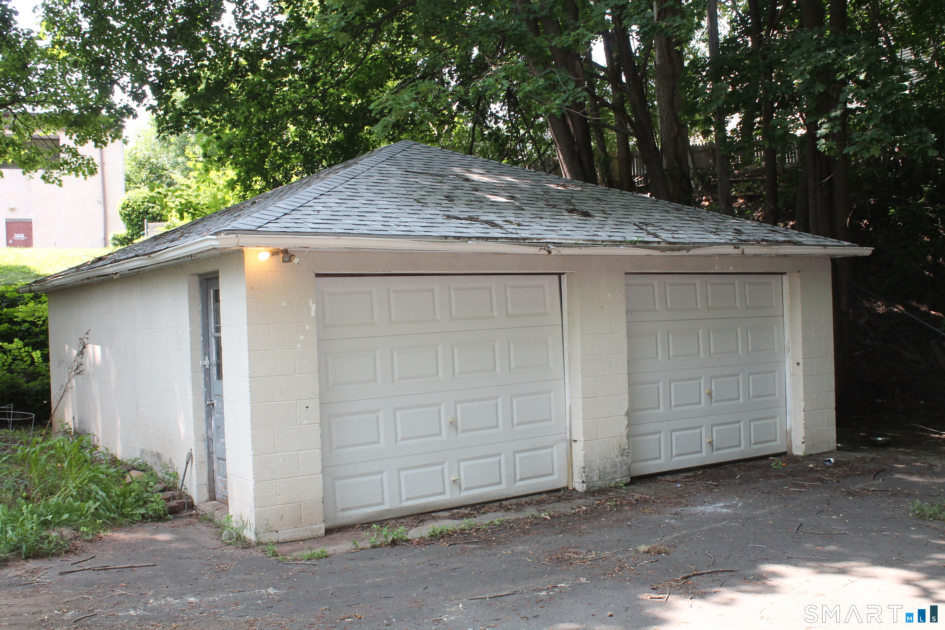 26 Edgewood Street Meriden CT 06451