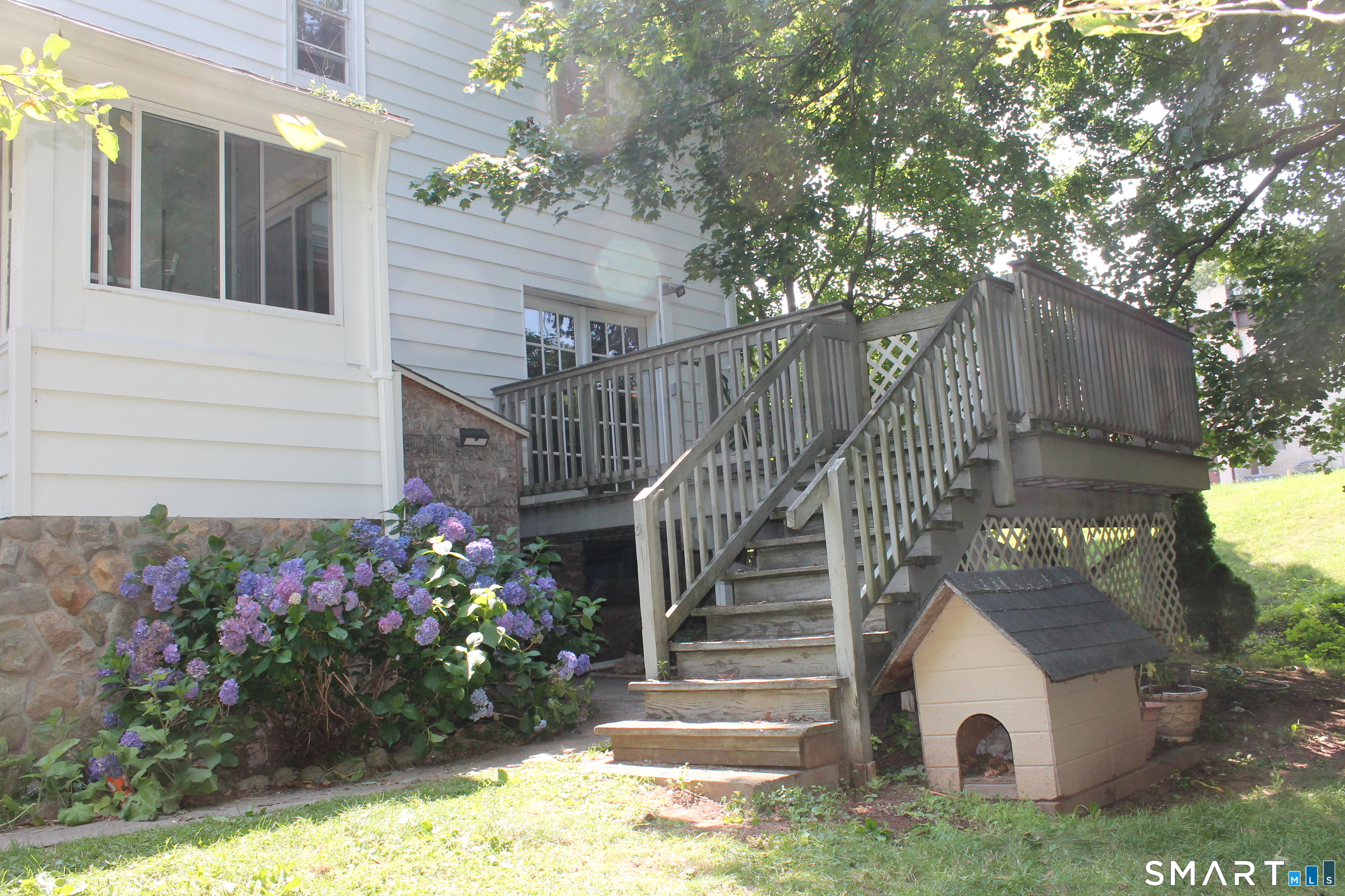 26 Edgewood Street Meriden CT 06451