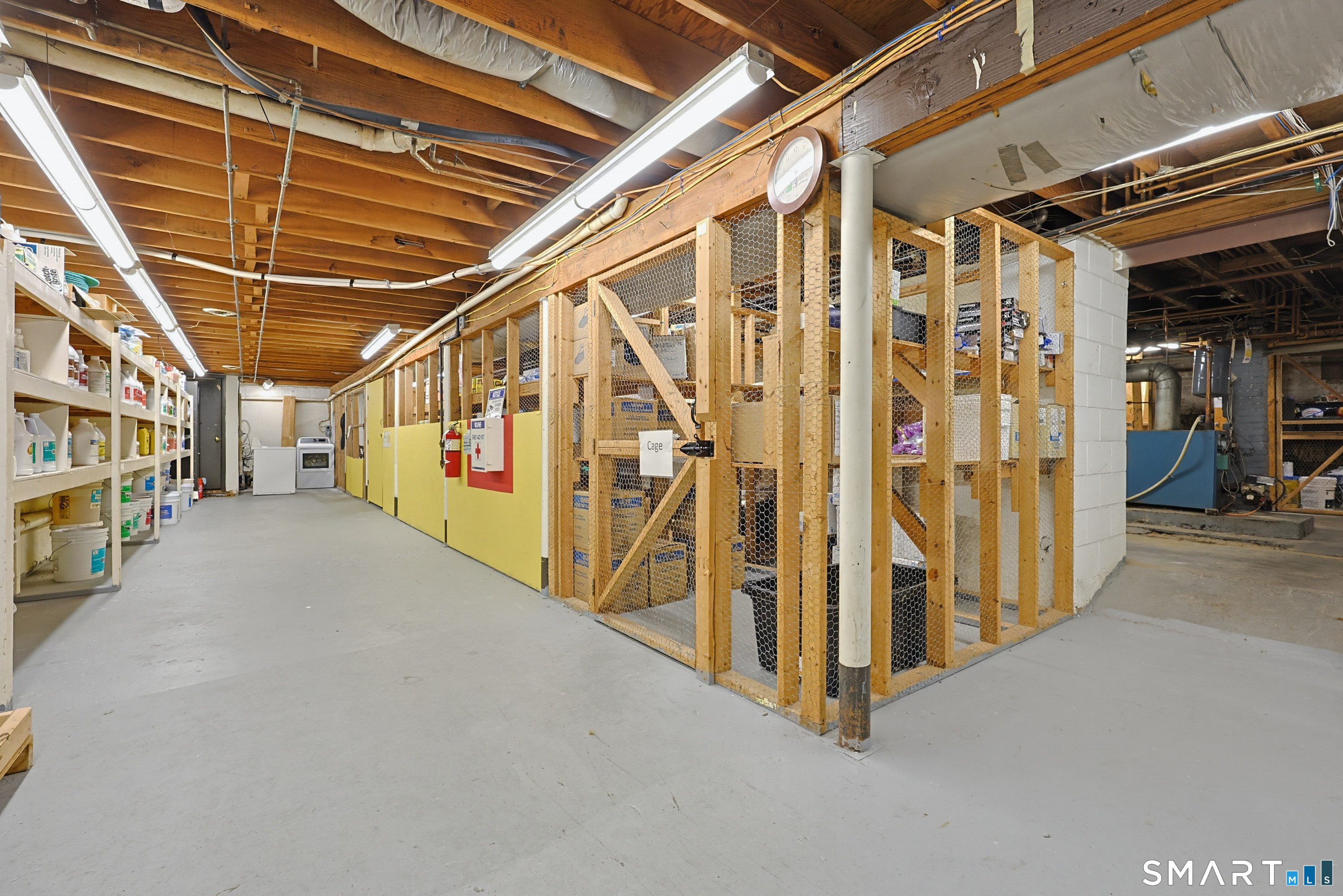 24 Montauk Avenue New London CT 06320