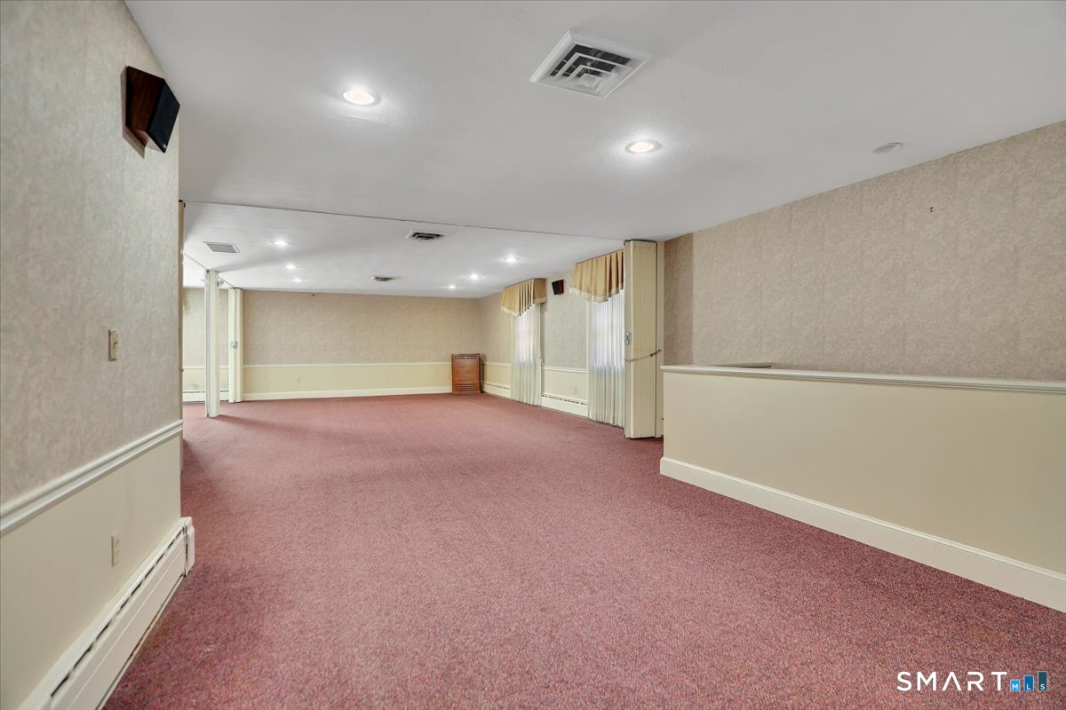 142 East Center Street Manchester CT 06040