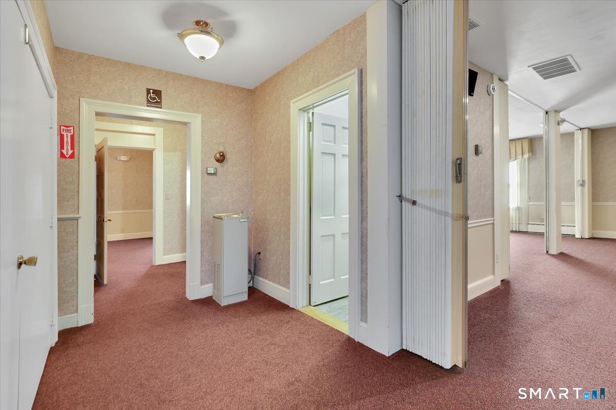 142 East Center Street Manchester CT 06040