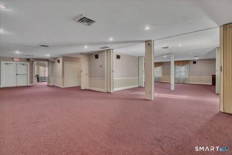 142 East Center Street Manchester CT 06040
