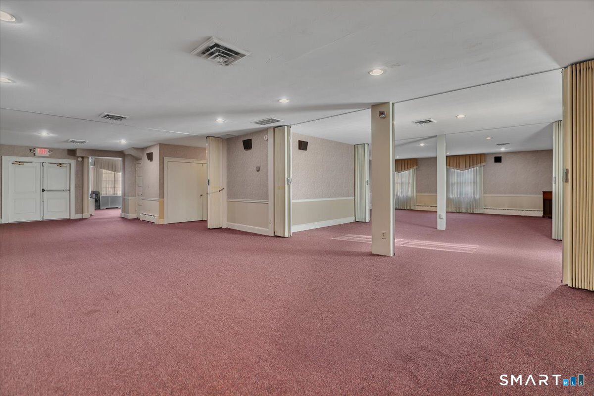 142 East Center Street Manchester CT 06040