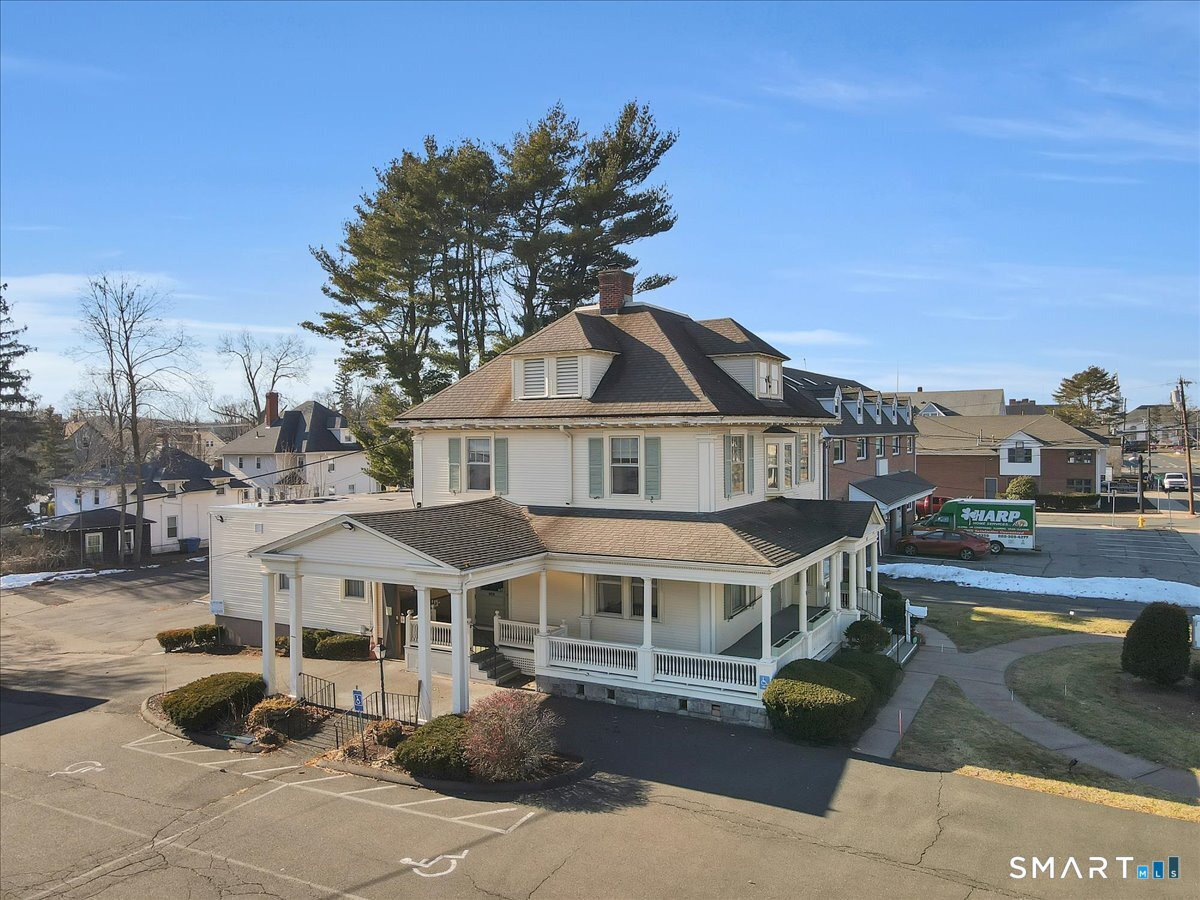 142 East Center Street Manchester CT 06040