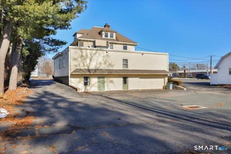 142 East Center Street Manchester CT 06040