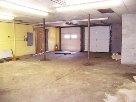 28 Highland Street East Hartford CT 06108