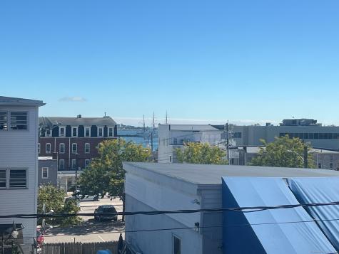 40 Pearl Street New London CT 06320