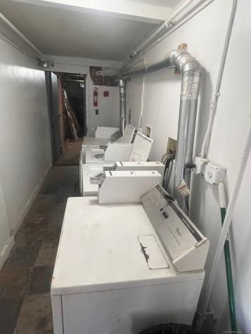 40 Pearl Street New London CT 06320