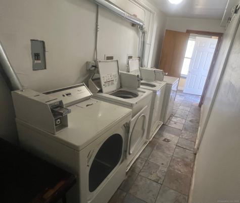 40 Pearl Street New London CT 06320