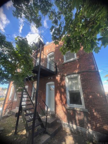 40 Pearl Street New London CT 06320