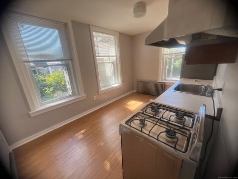 40 Pearl Street New London CT 06320
