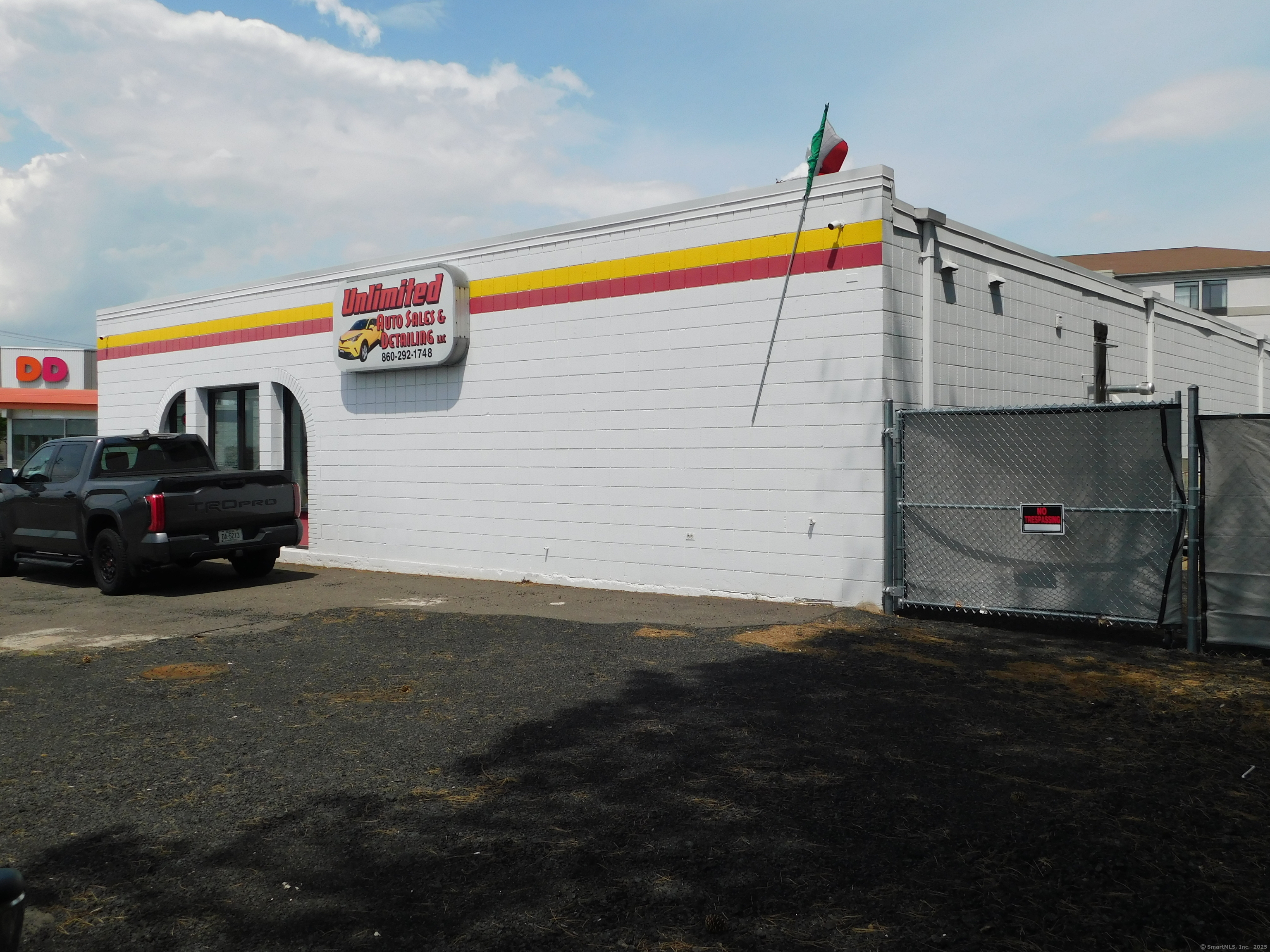 592 Elm Street Windsor Locks CT 06096