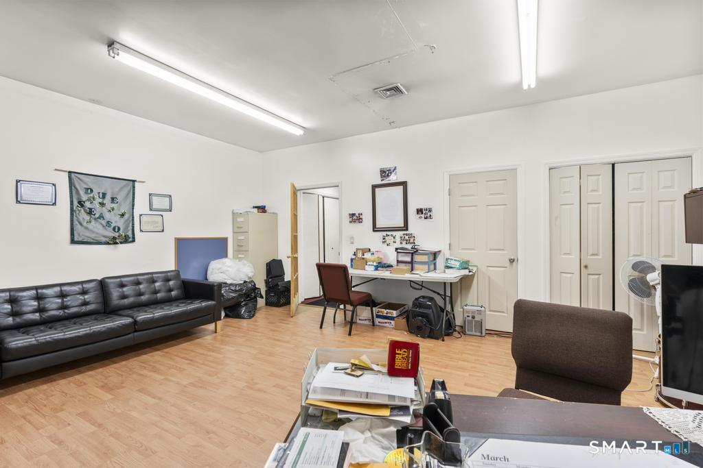 2325 East Main Street Bridgeport CT 06610