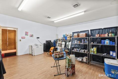 2325 East Main Street Bridgeport CT 06610