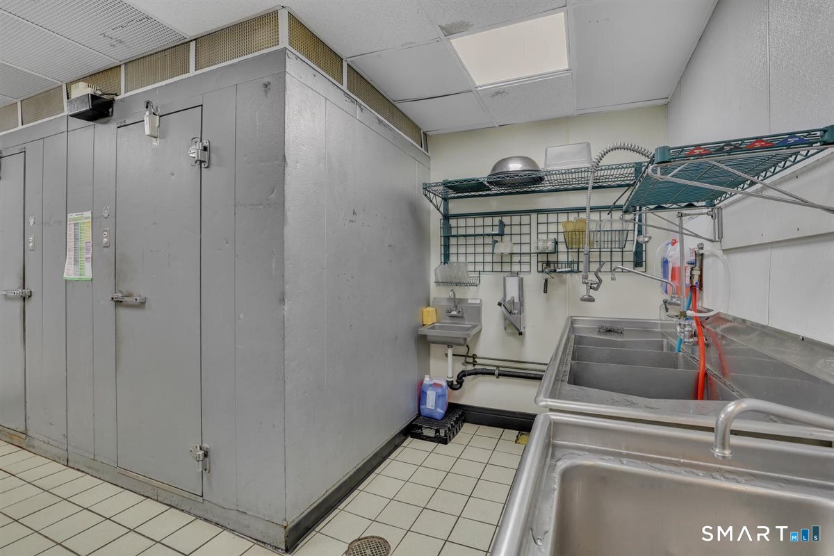 942 Washington Street Middletown CT 06457
