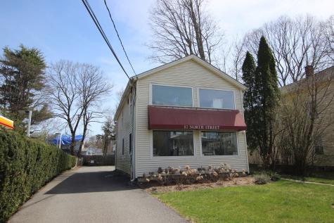 82 North Street Danbury CT 06810