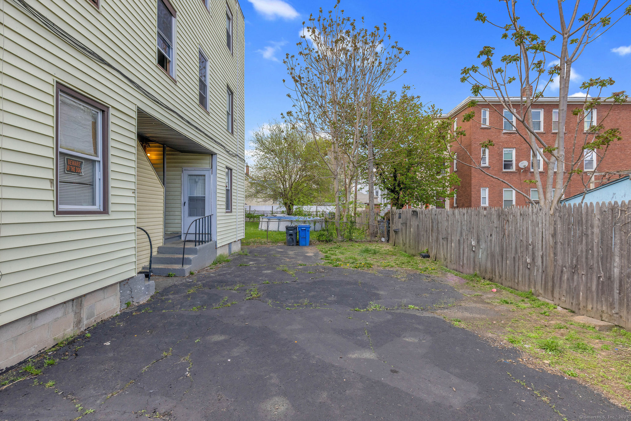 160 Lawrence Street Hartford CT 06106