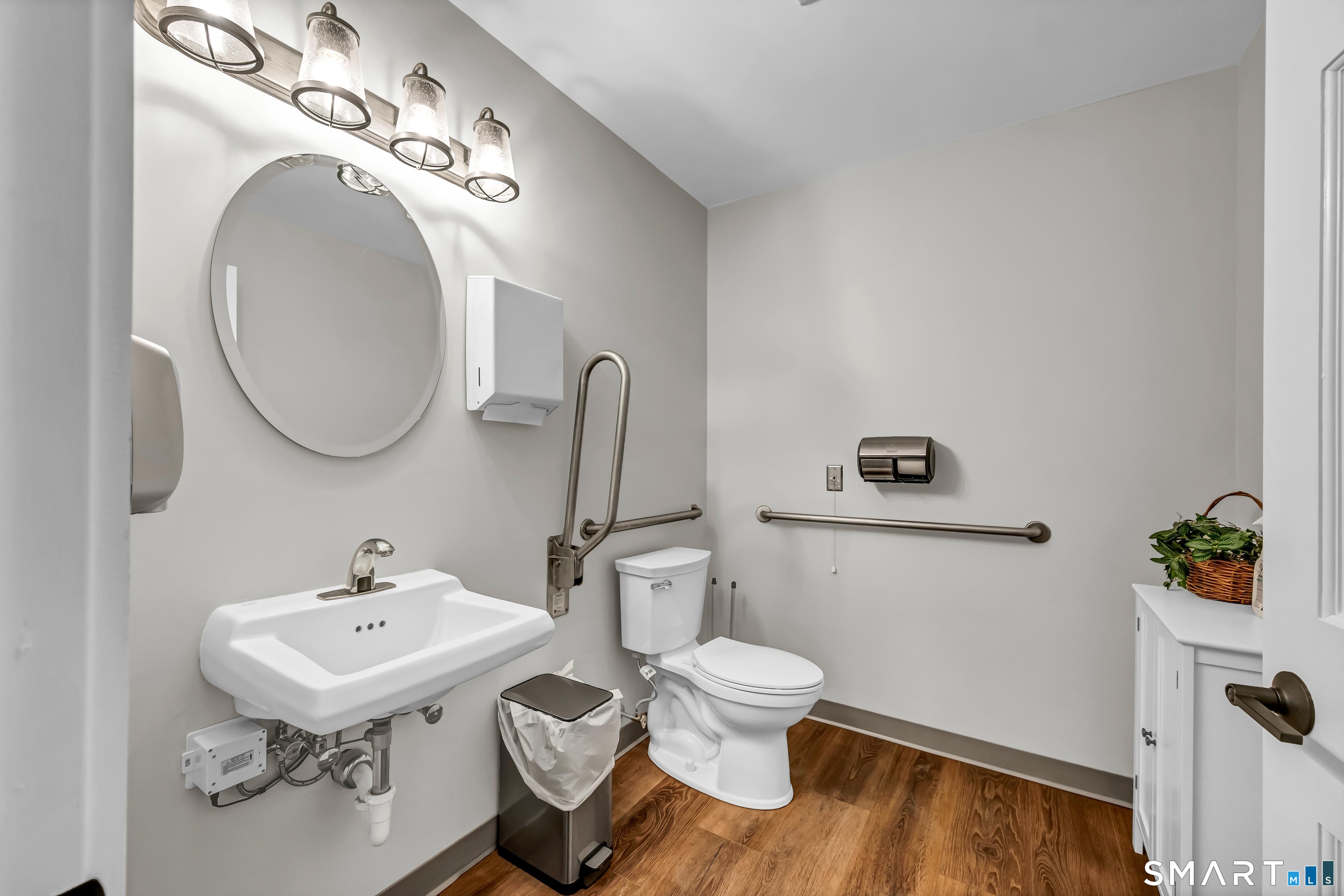 168 New Milford Turnpike Washington CT 06777