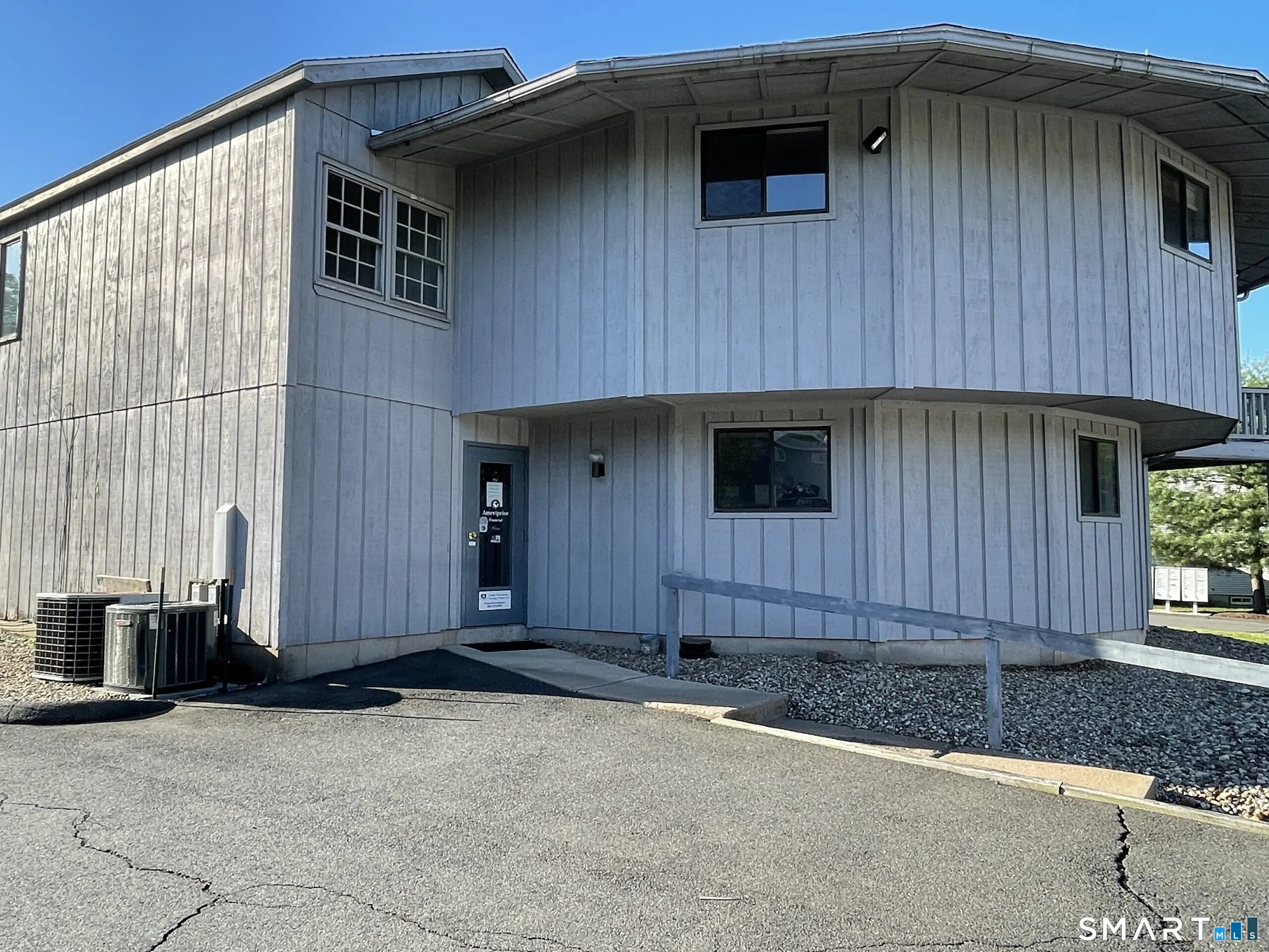 1006 South Main Street Southington CT 06479