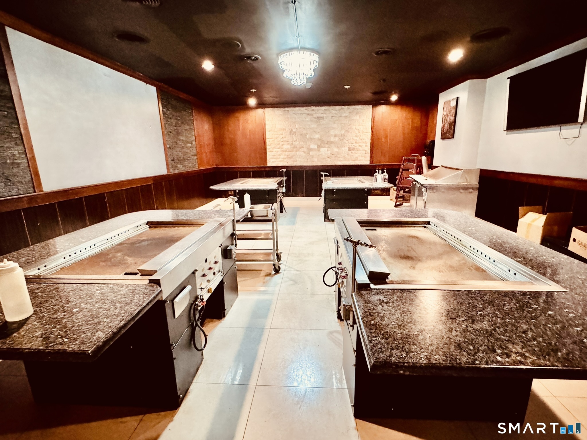 874 Lakewood Road Waterbury CT 06704
