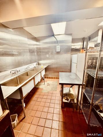 874 Lakewood Road Waterbury CT 06704