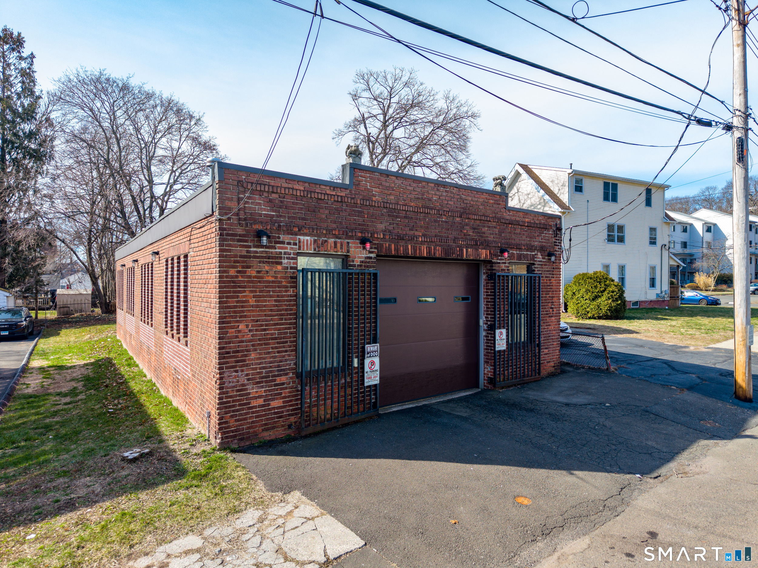 468 Blohm Street West Haven CT 06516