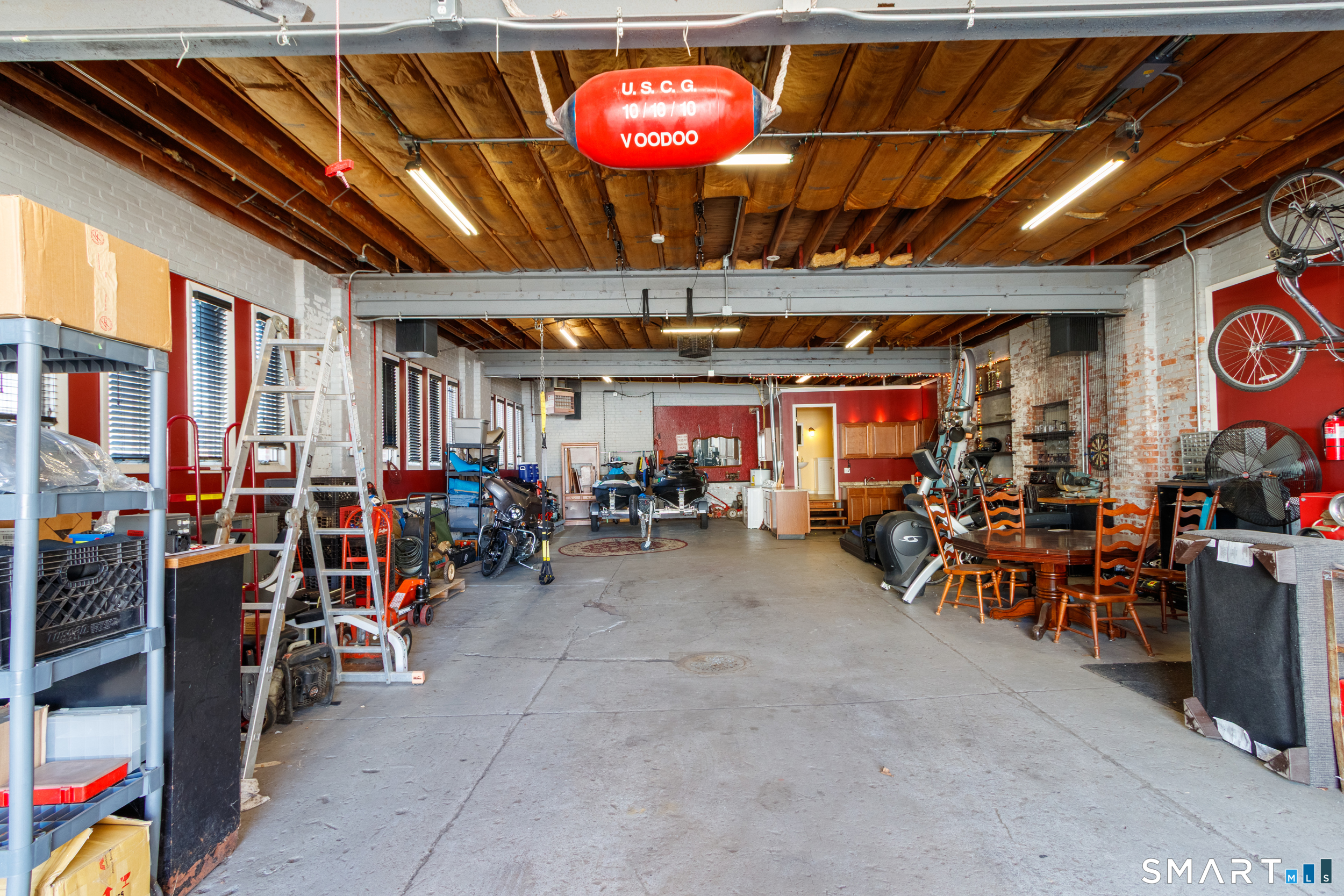468 Blohm Street West Haven CT 06516