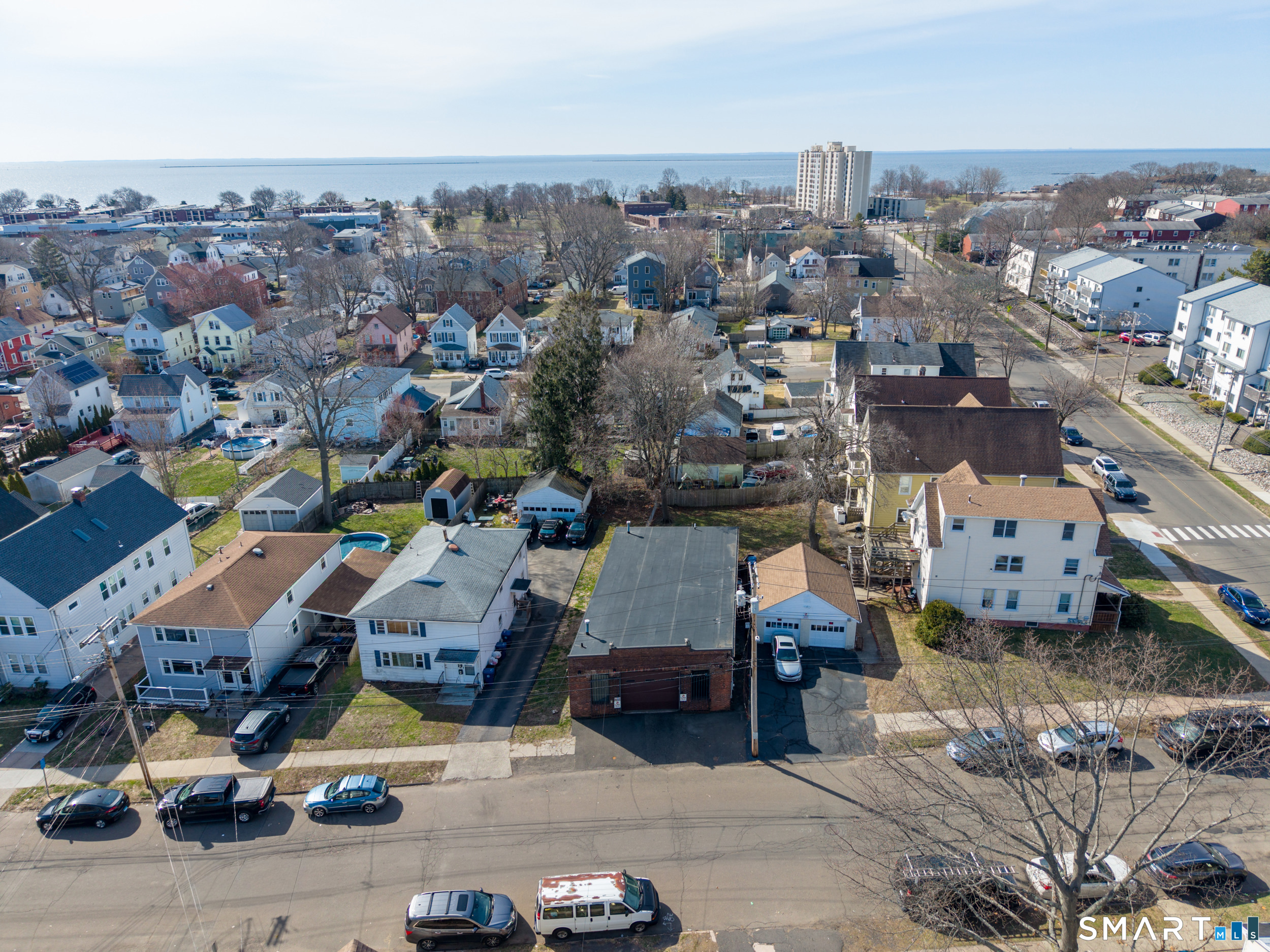 468 Blohm Street West Haven CT 06516