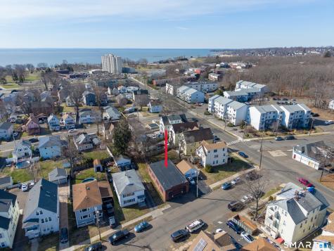 468 Blohm Street West Haven CT 06516