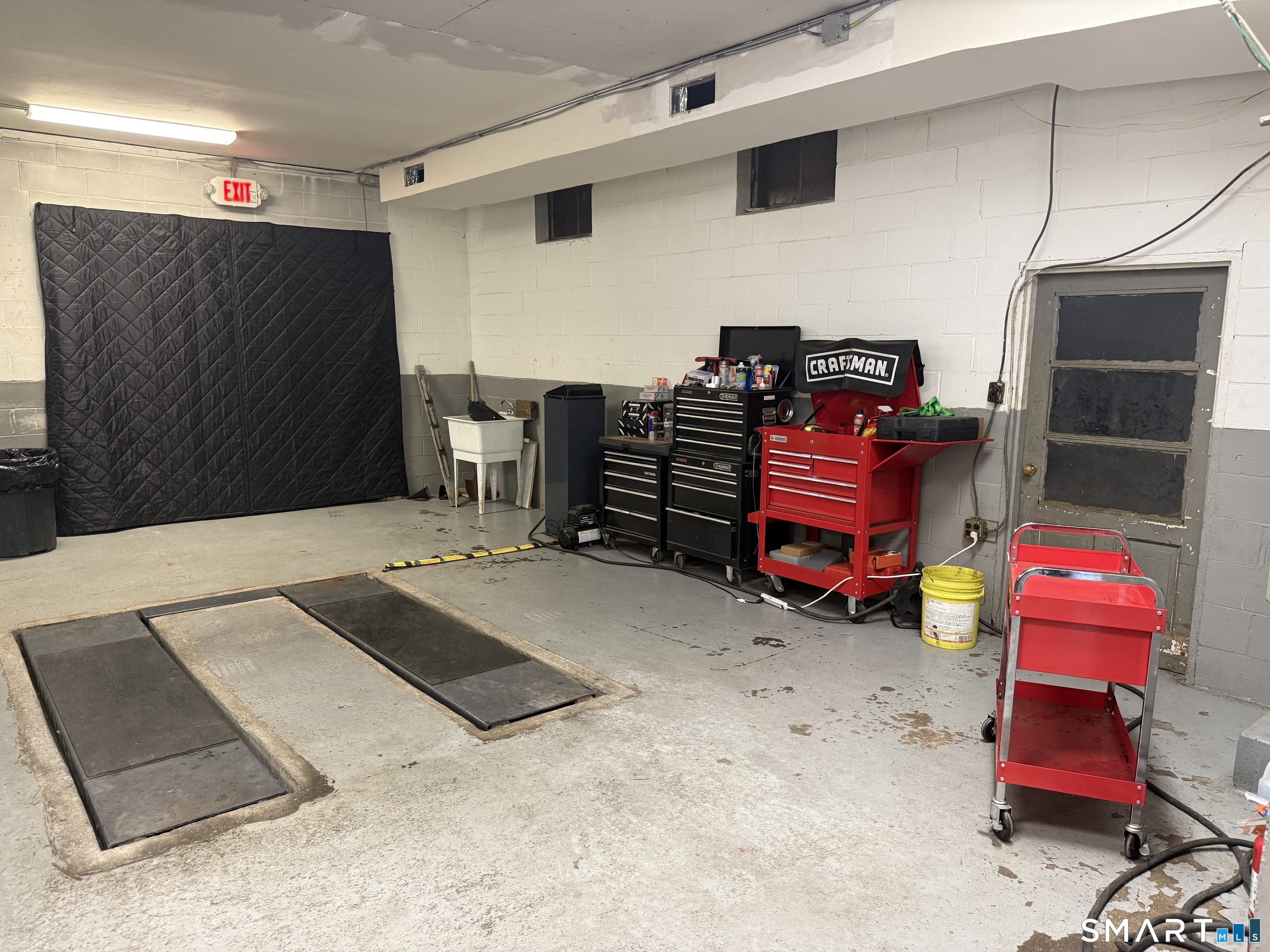 271 Litchfield Road Harwinton CT 06791