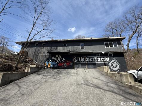 271 Litchfield Road Harwinton CT 06791