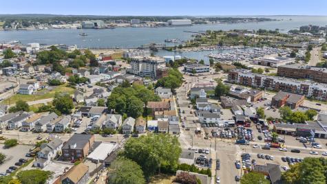 77 Truman Street New London CT 06320