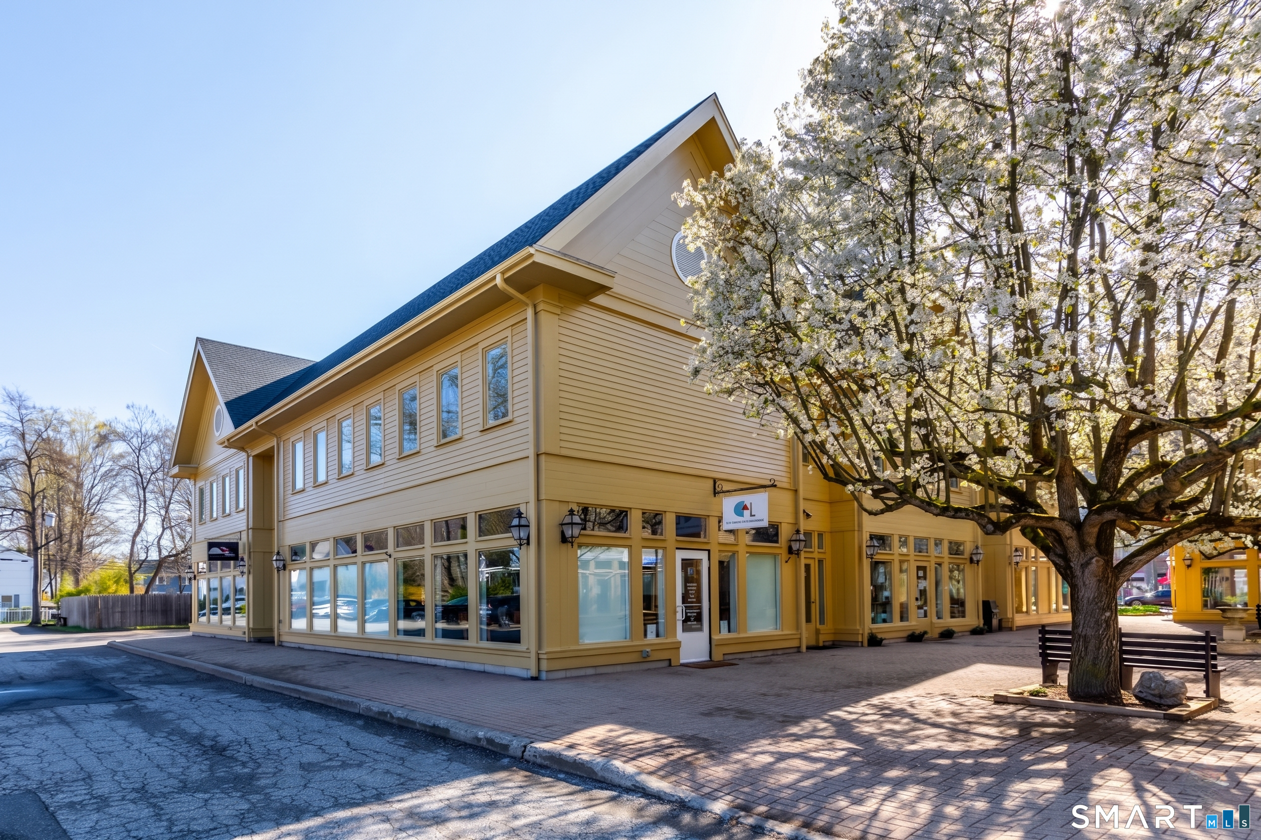27 North Main Street Kent CT 06757
