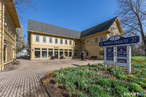 27 North Main Street Kent CT 06757