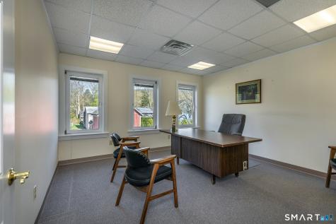 27 North Main Street Kent CT 06757