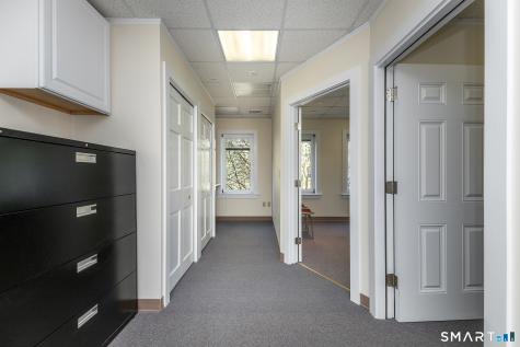 27 North Main Street Kent CT 06757