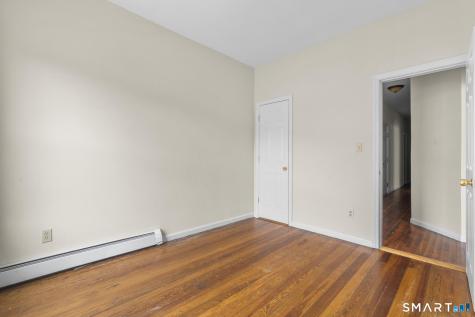 985 Bank Street Waterbury CT 06708