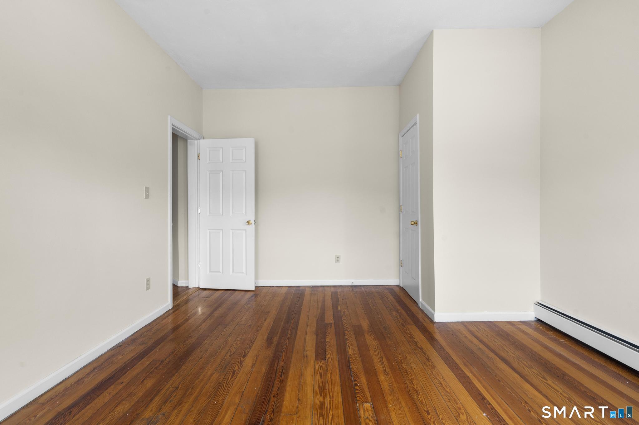 985 Bank Street Waterbury CT 06708