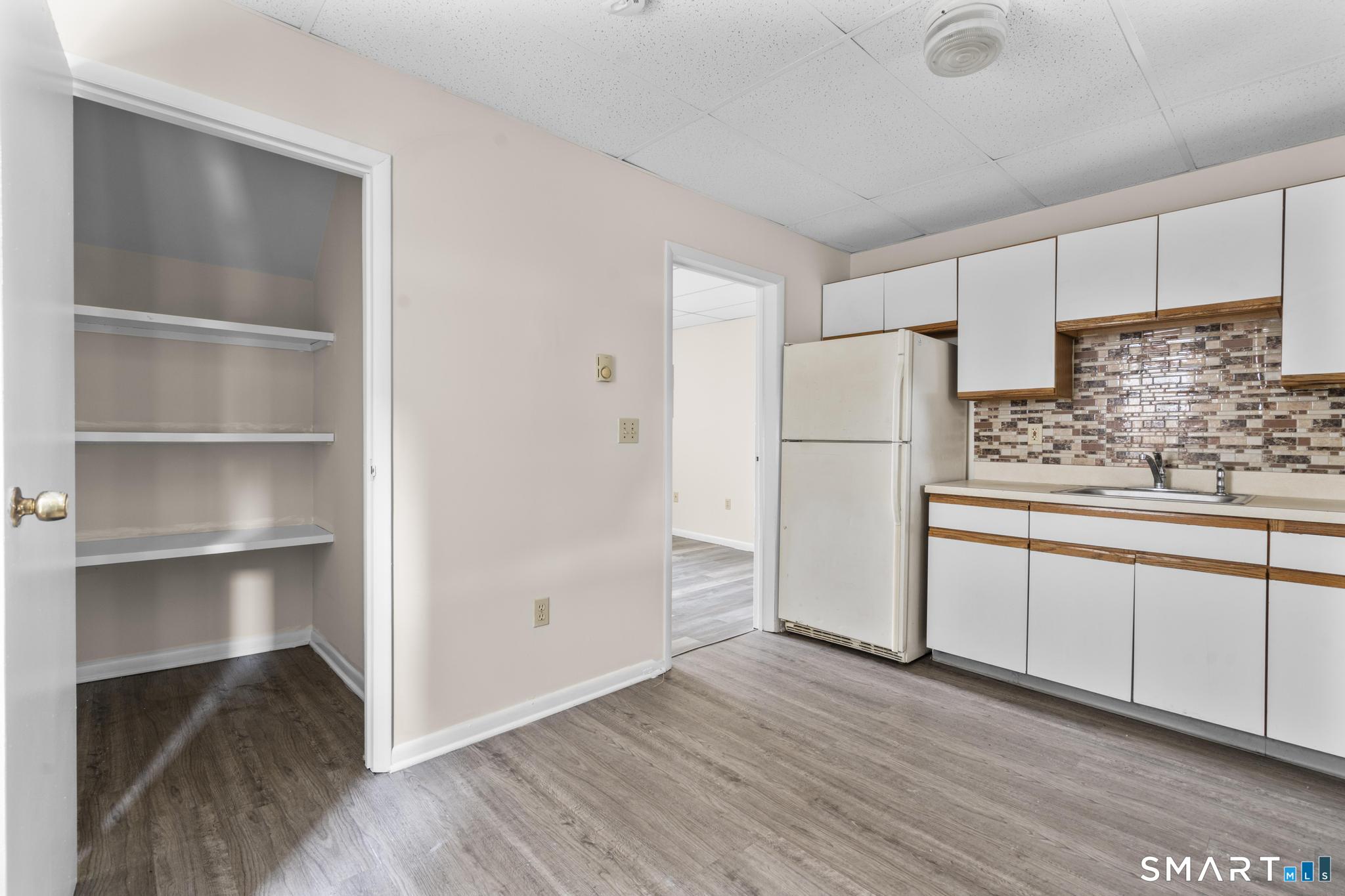 985 Bank Street Waterbury CT 06708
