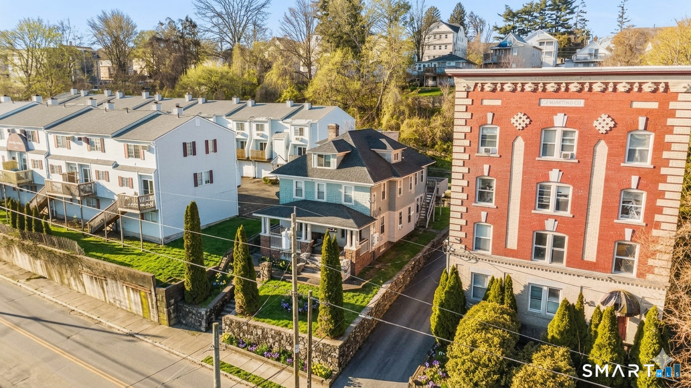 985 Bank Street Waterbury CT 06708