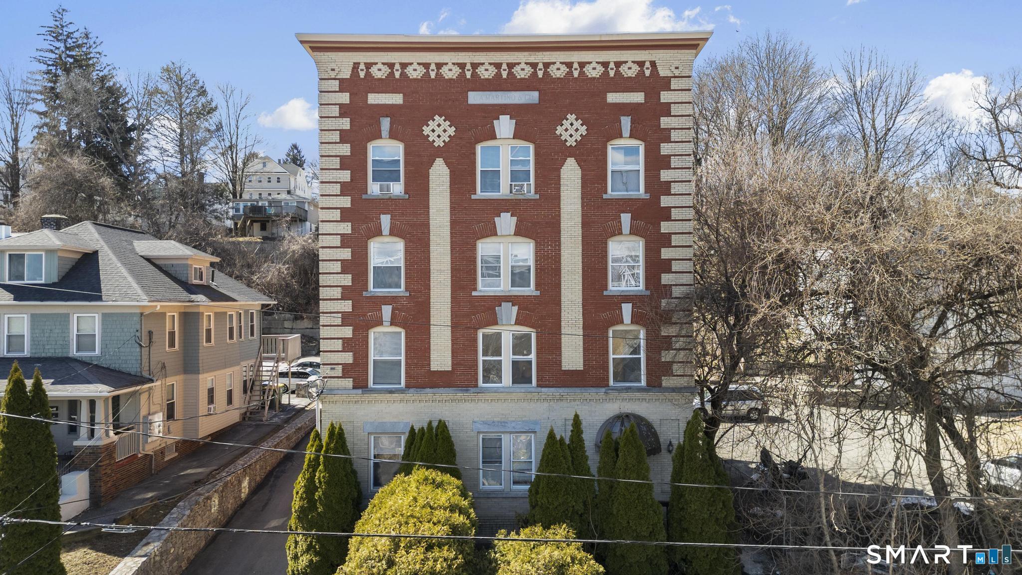 985 Bank Street Waterbury CT 06708