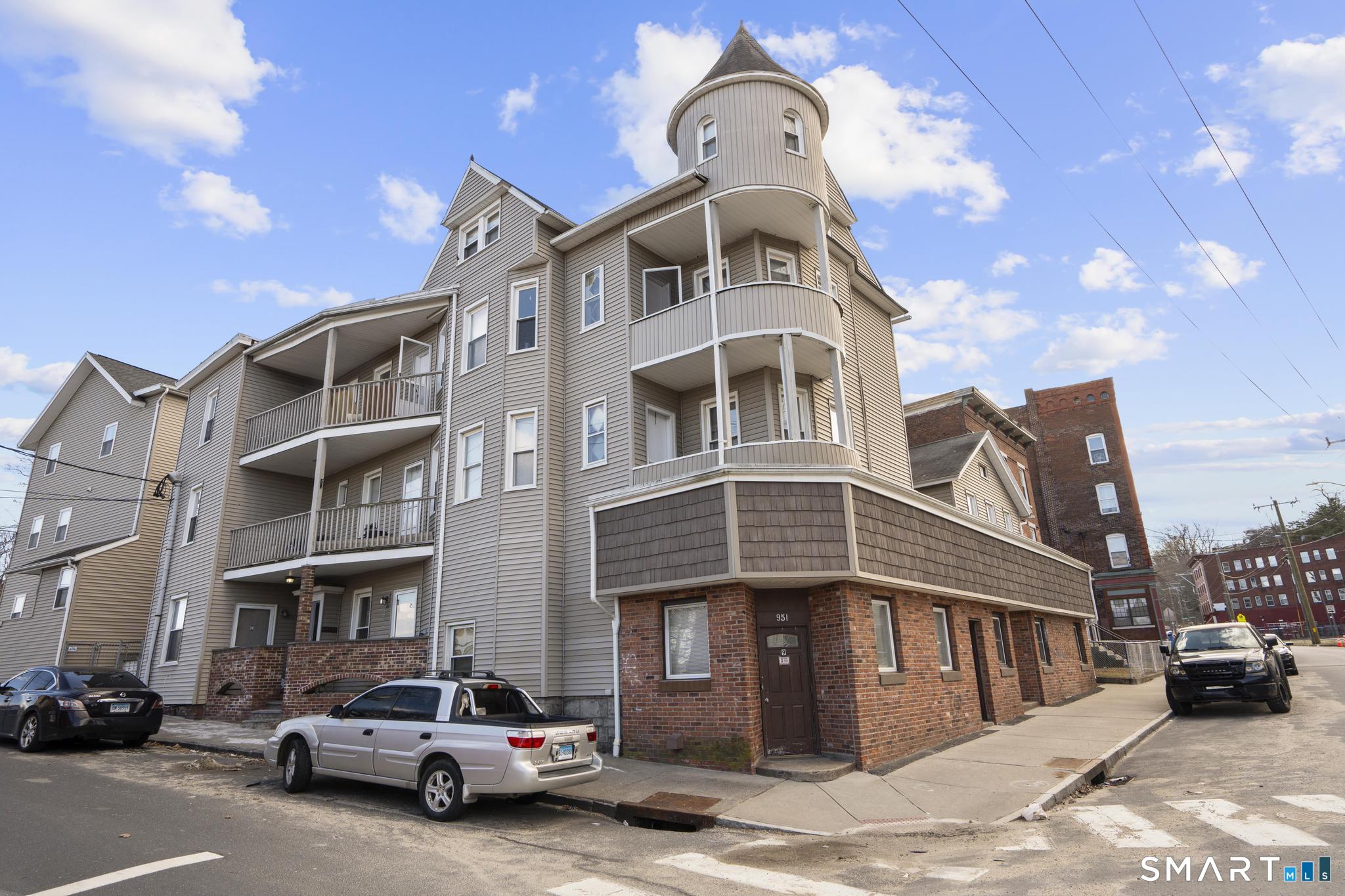 985 Bank Street Waterbury CT 06708