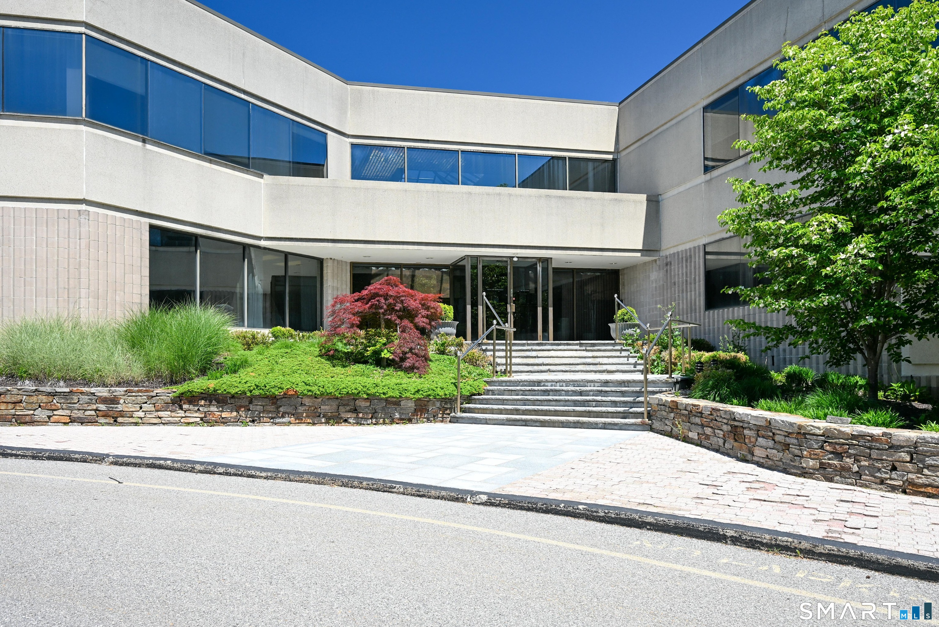 90 Grove Street Ridgefield CT 06877