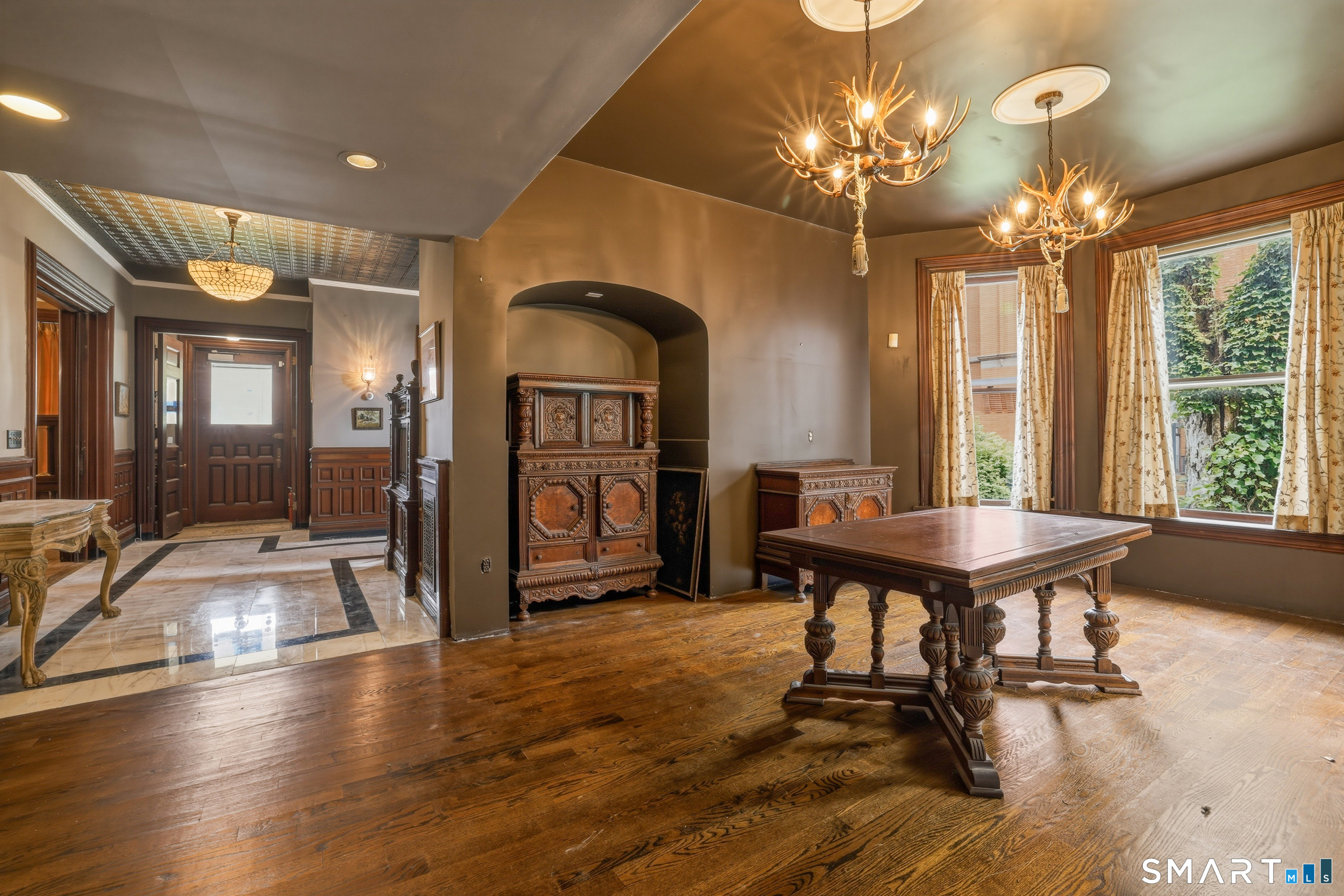 14 Wethersfield Avenue Hartford CT 06114